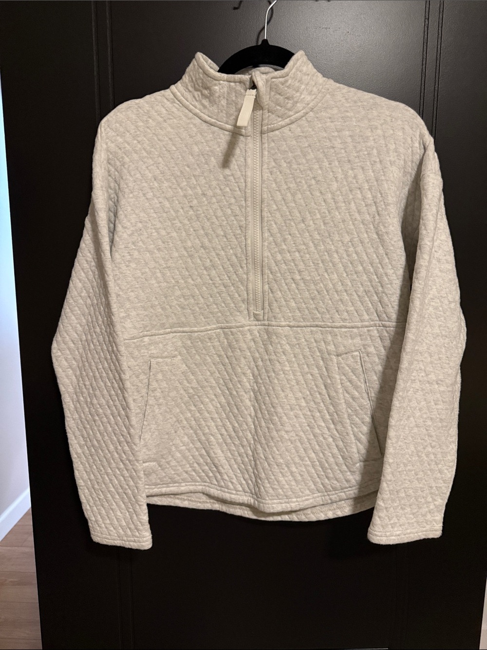Eddie Bauer Quilted Half-Zip Pullover Sweater in Light Cream and gray heather